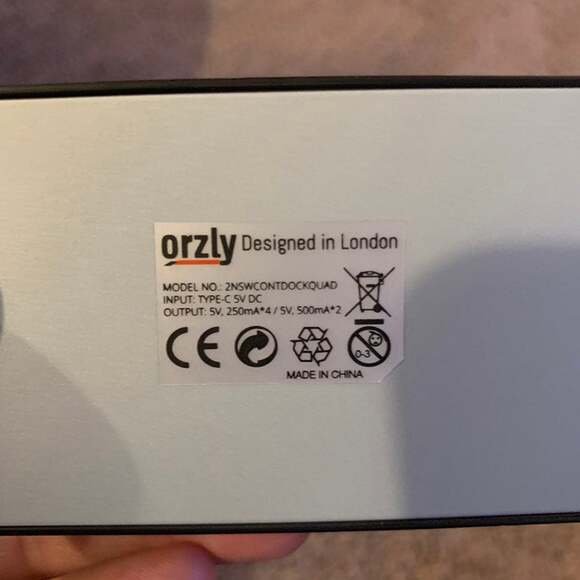 Black Orzly Charging Dock for Nintendo Switch - Picture 3 of 4